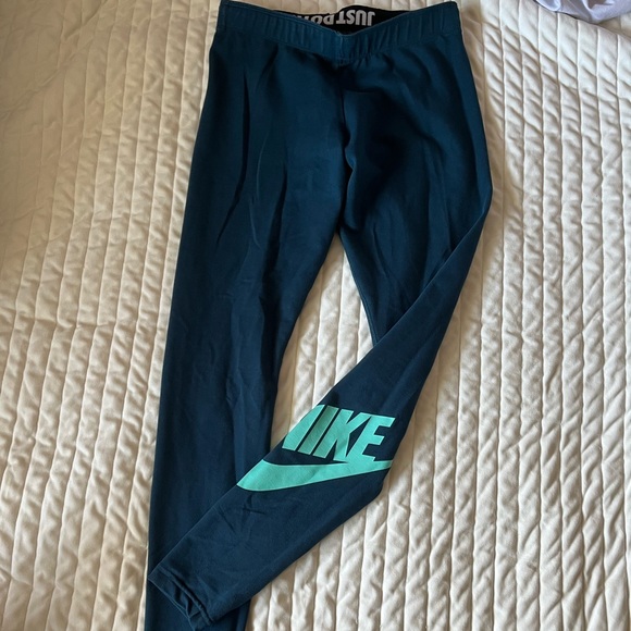 Nike sportswear ankle logo legging - Picture 1 of 6